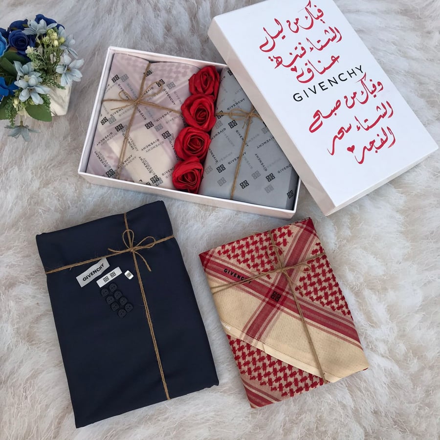 اقمشة رجالية ماركة مع اشمغة ماركة