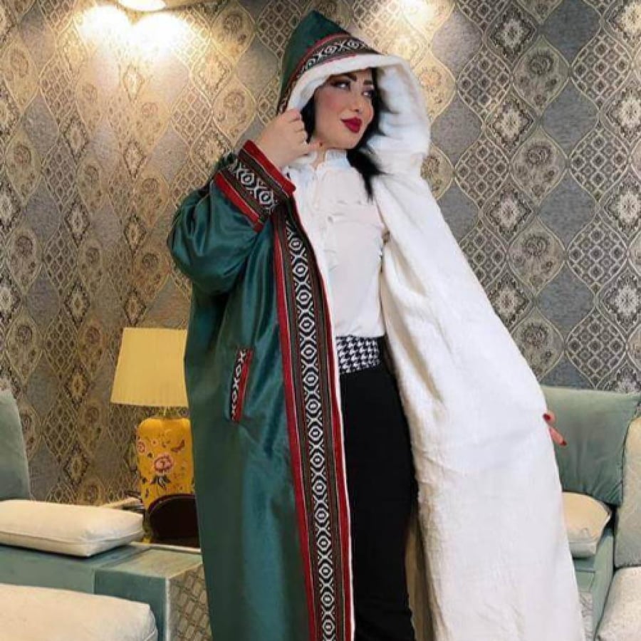 فروة شمواه شتوية نسائية فخمة مع قيعة بجودة عالية
