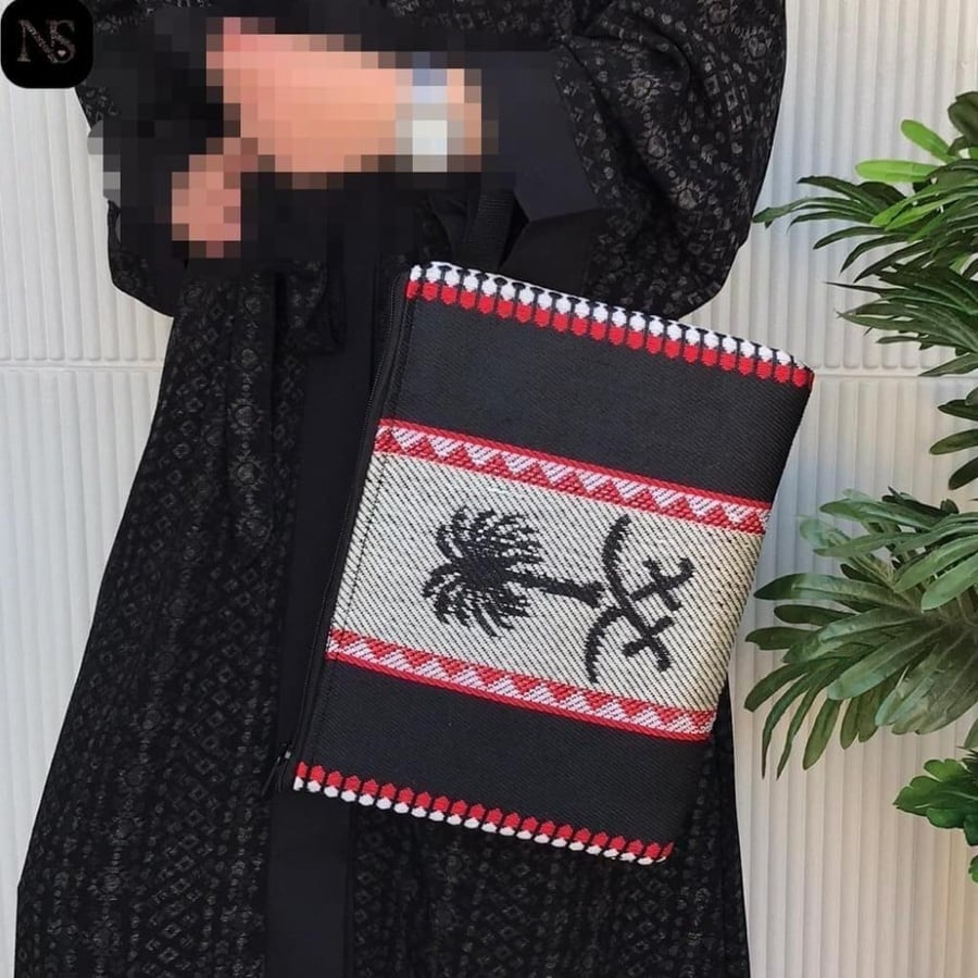 شنطة باوتش سدو بألوان متعددة لتناسب يوم التأسيس