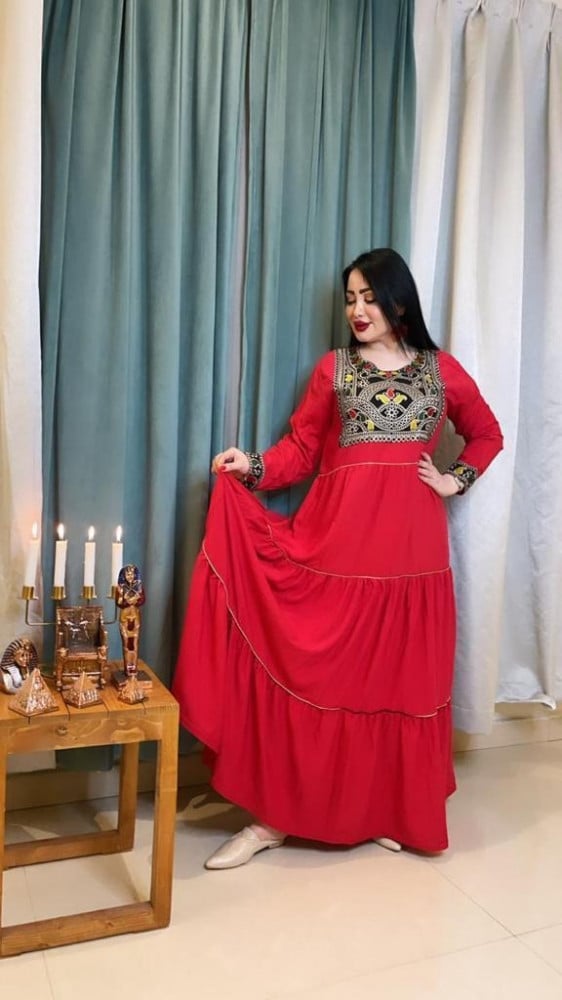 جلابية نسائية للعيد لون أسود