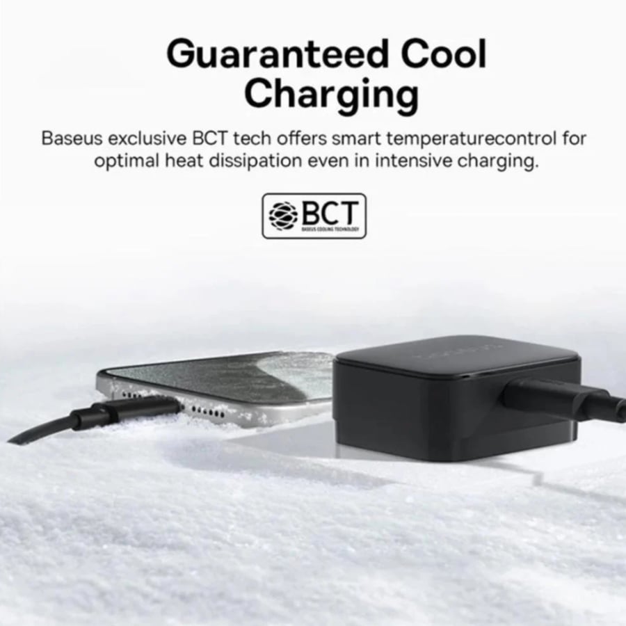 Pisos - Palm wall charger with 30 watt power with Type-C port with Type-C to Type-C cable
