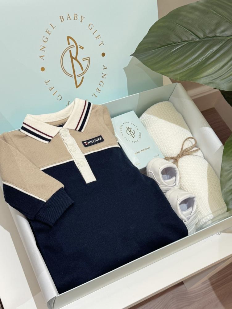Tommy Hilfiger boys' winter box
