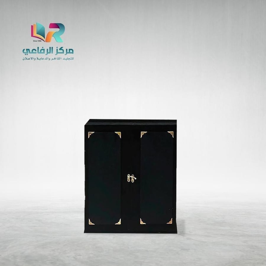 درع اكريليك بقاعدة ذهبية