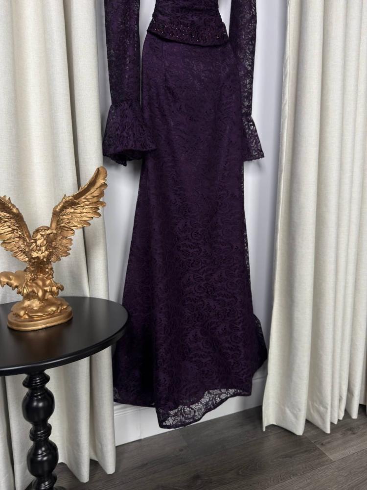 Ruaa's dress