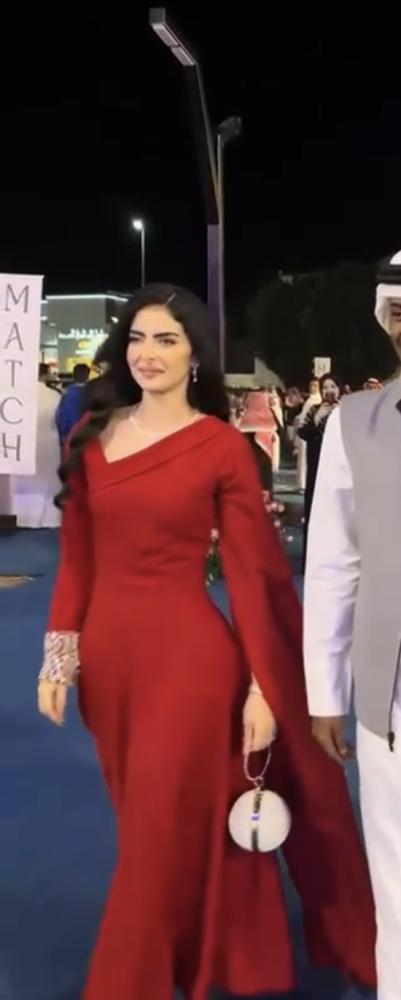 فستان شهد