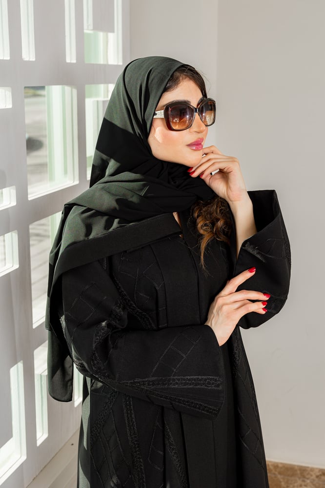 عباية مربعات هاري