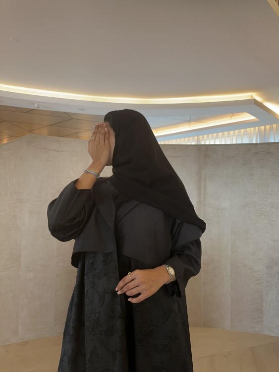 Abaya 69