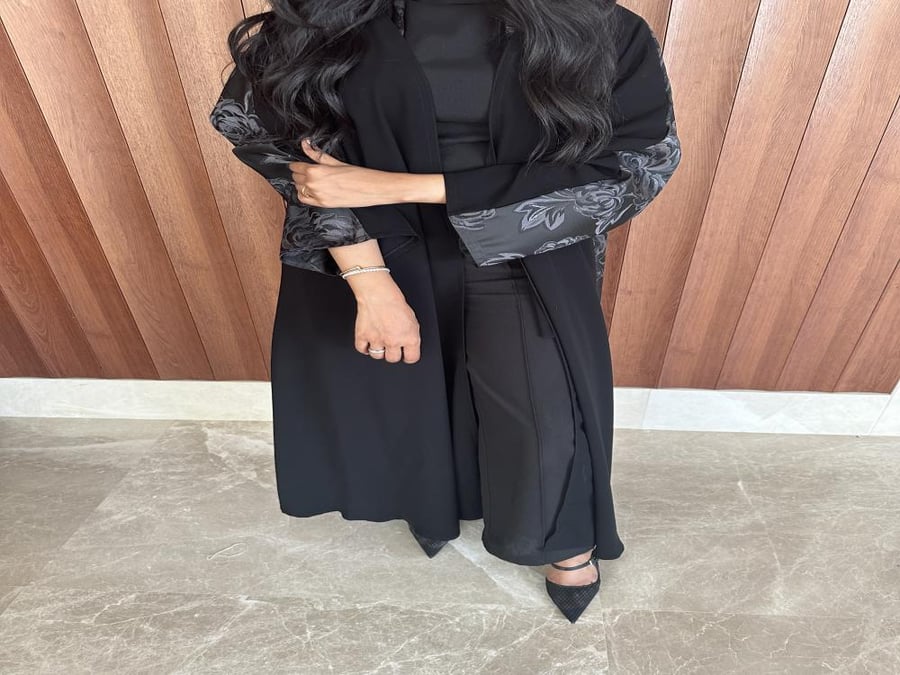 Abaya 82
