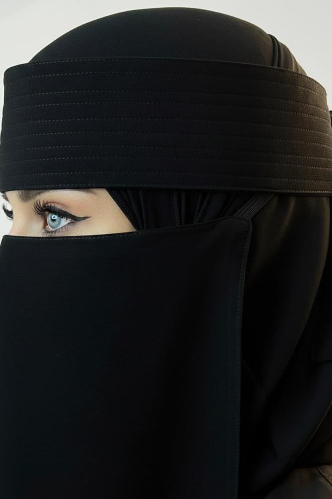 نقاب دقة خيط وسط بمطاط طويل