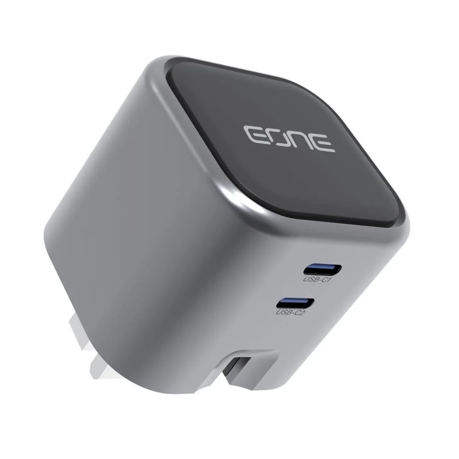 شاحن EONE GaN سريع بقدرة 45 واط – قابس بريطاني قابل للطي