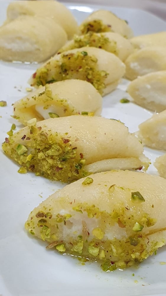 حلاوة الجبن الحموية بالقشطة  1 كيلو