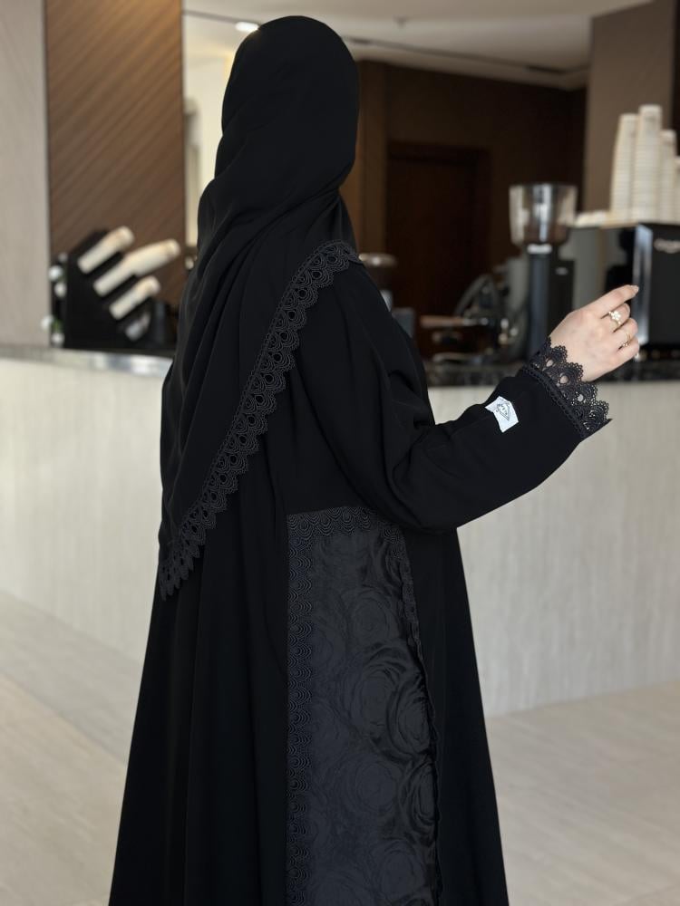 عباية نص كلوش قماش(ملكي)اضافة قماش مهرجان وكلفه بالجنب