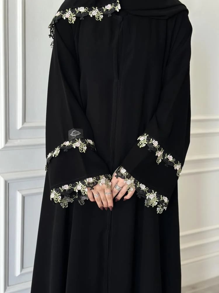 عباية كلوش قماش(سراميك)بكلفة ورد