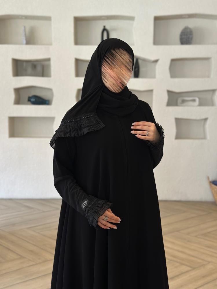عباية كلوش قماش(سراميك)اكمام مطاط وكلفة اسفل العباية