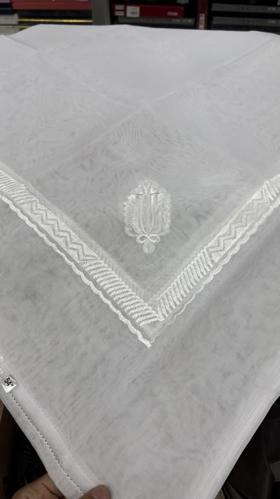 غترة كهرمان مطرزه ١