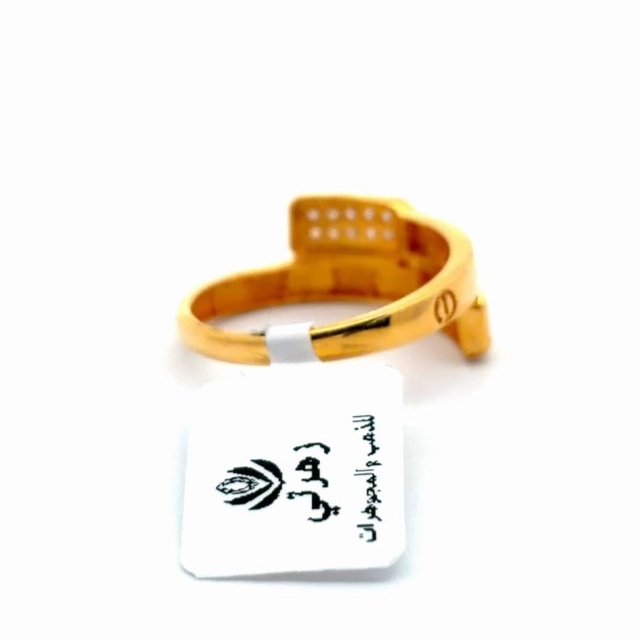 خاتم انيق ناعم عيار 21