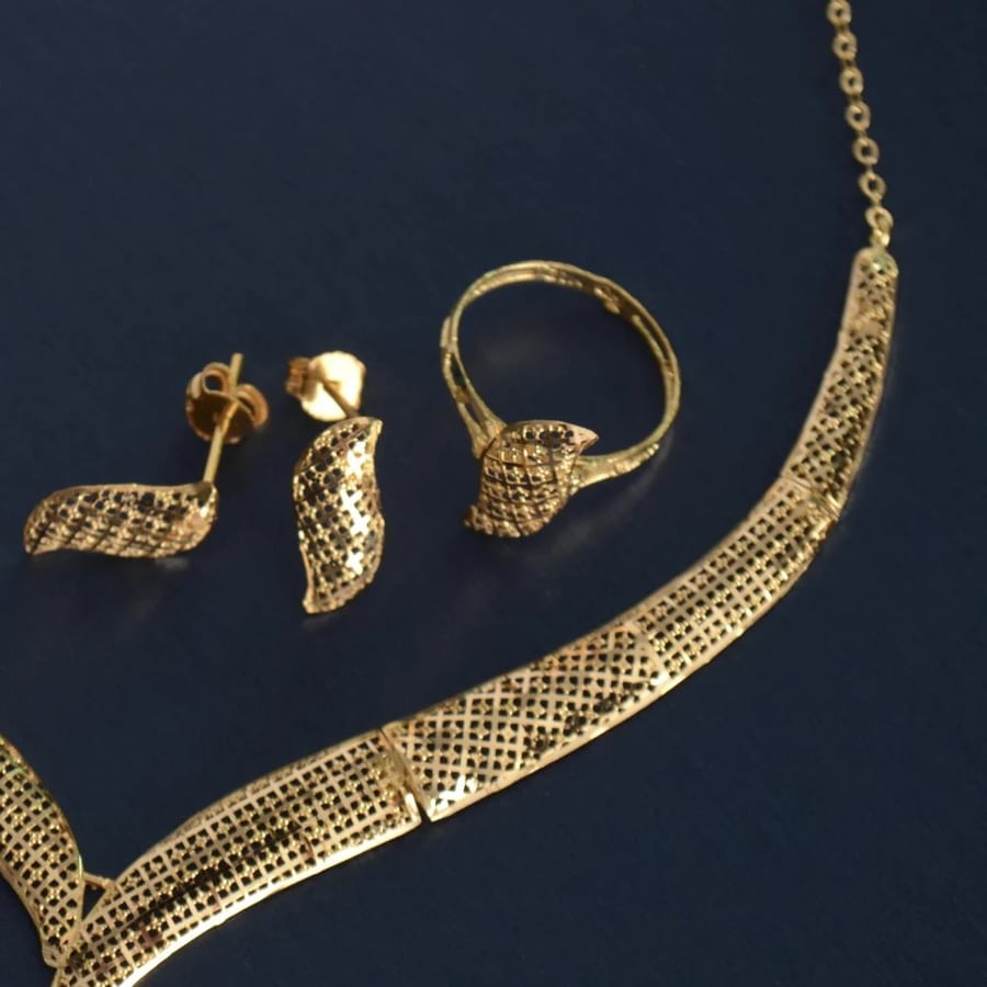 طقم فاخر عيار21