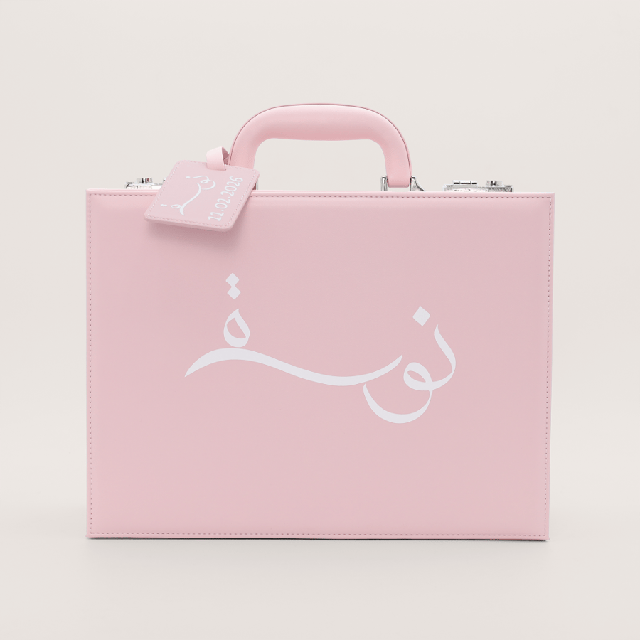 حقيبة الذكريات | فستان ARTESANÍA GRANLEI