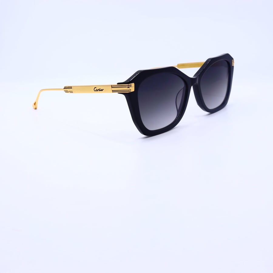 نظارة شمسية Cartier موديل CA8025