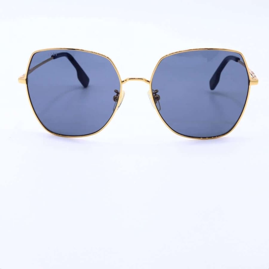 نظارة شمسية ماركة BURBERRY موديل BE3136D