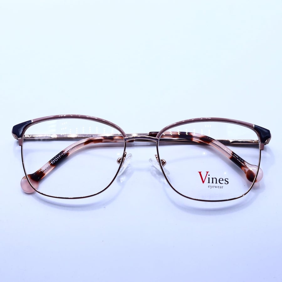 اطارات نظارة طبية نسائية من VINES  موديل F8002