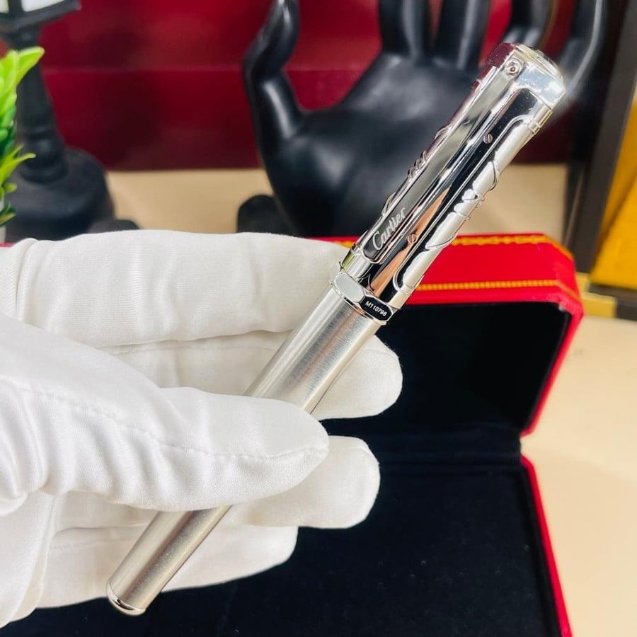 Cartier Santos Dome pen