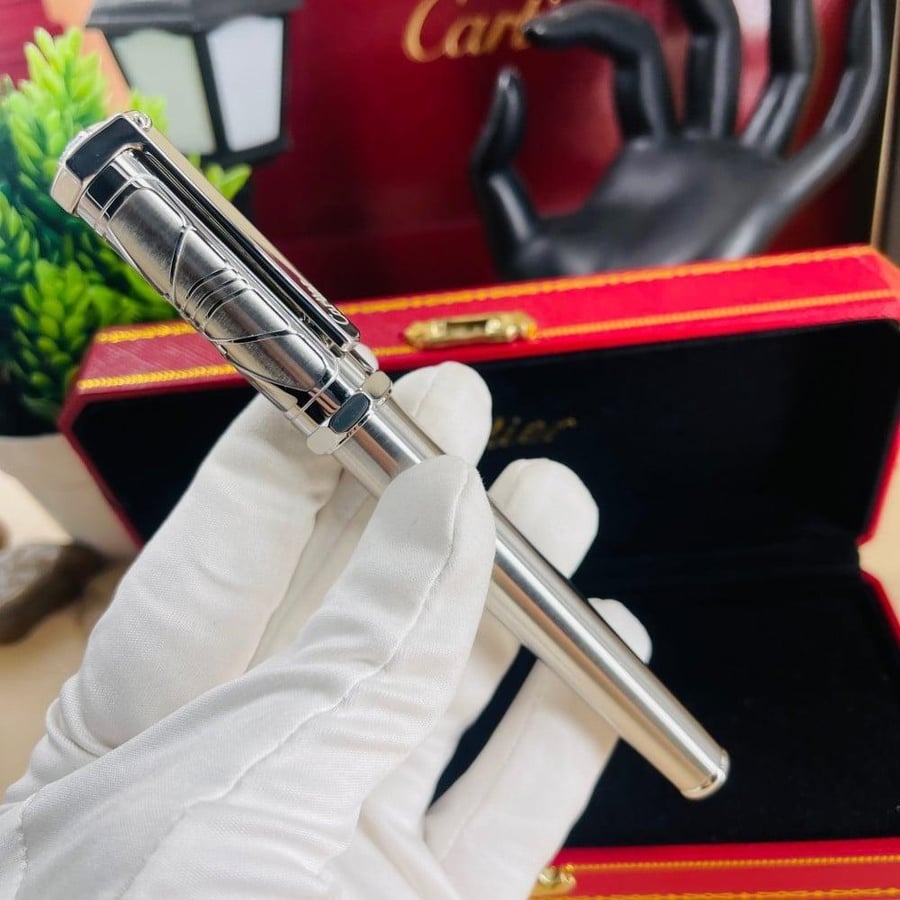 Cartier Santos Dome pen