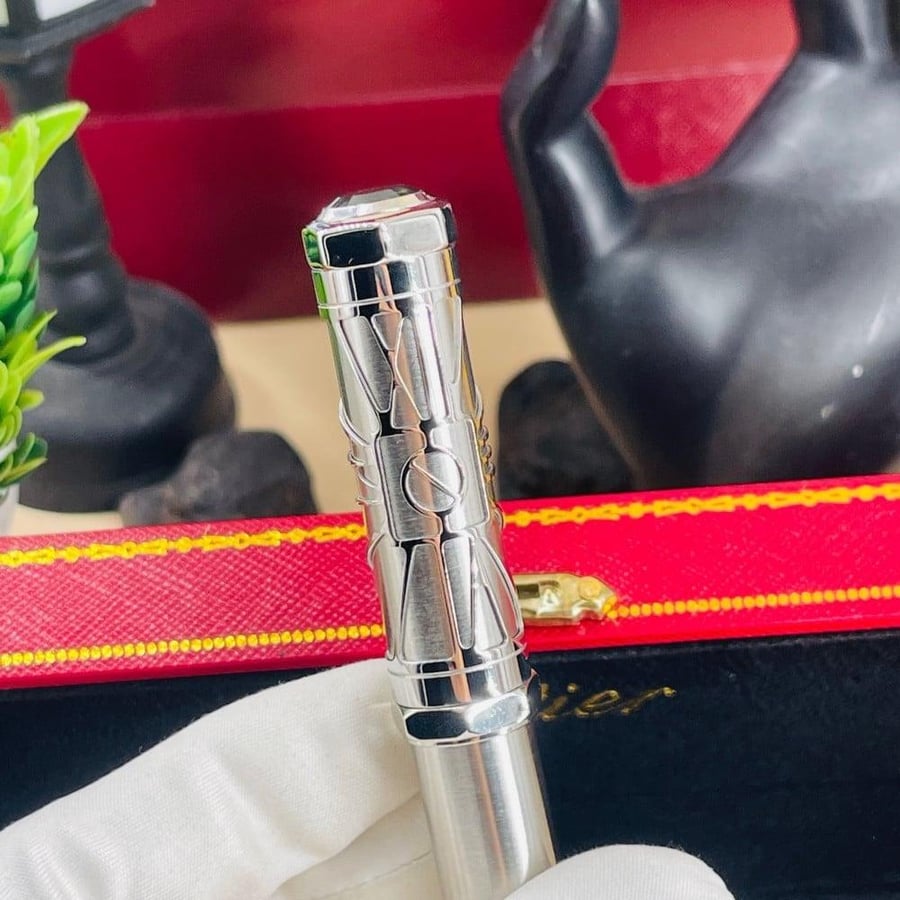 Cartier Santos Dome pen
