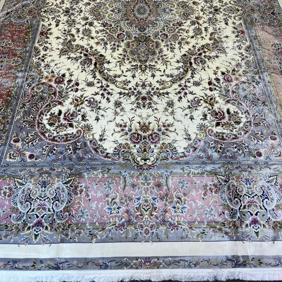 سجادة ايرانية صوف وحرير