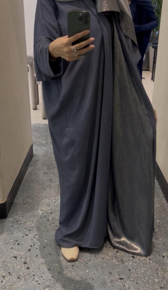 Gray Abaya with sheen contrast