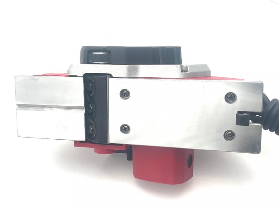 Osco carpenter router 620 watt, 82 mm - Model 40022