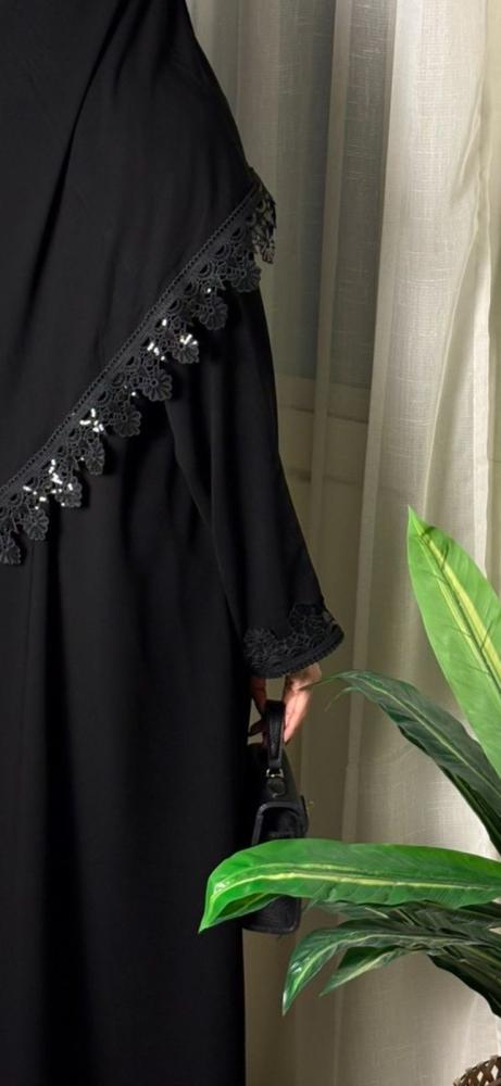 عباية " زينه"