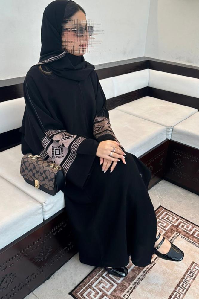 عباية " عواطف " قصه امراتيه