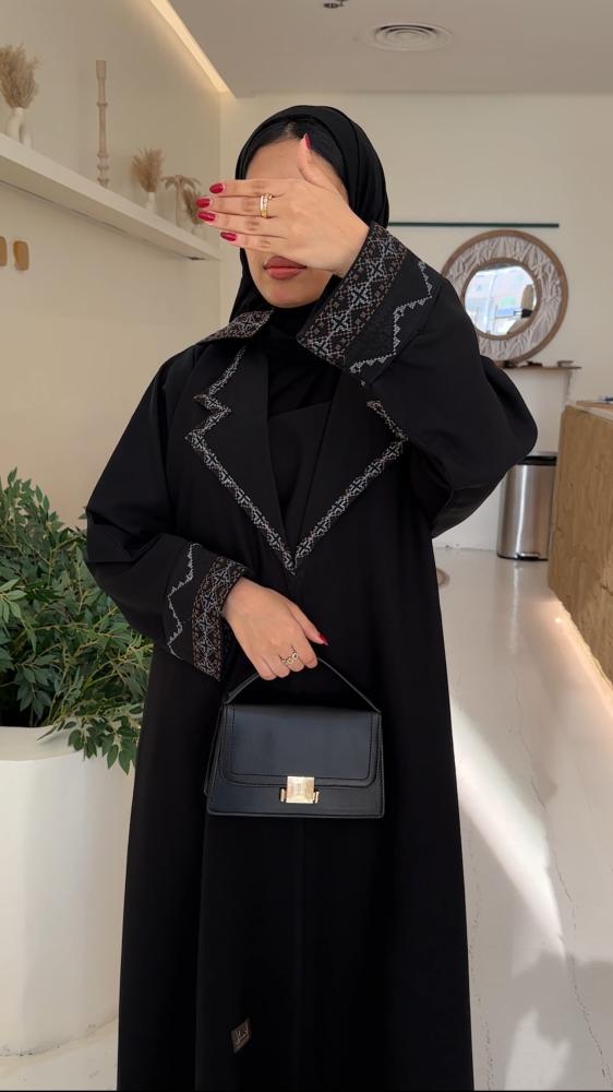 عباية " عُلا" بليزر