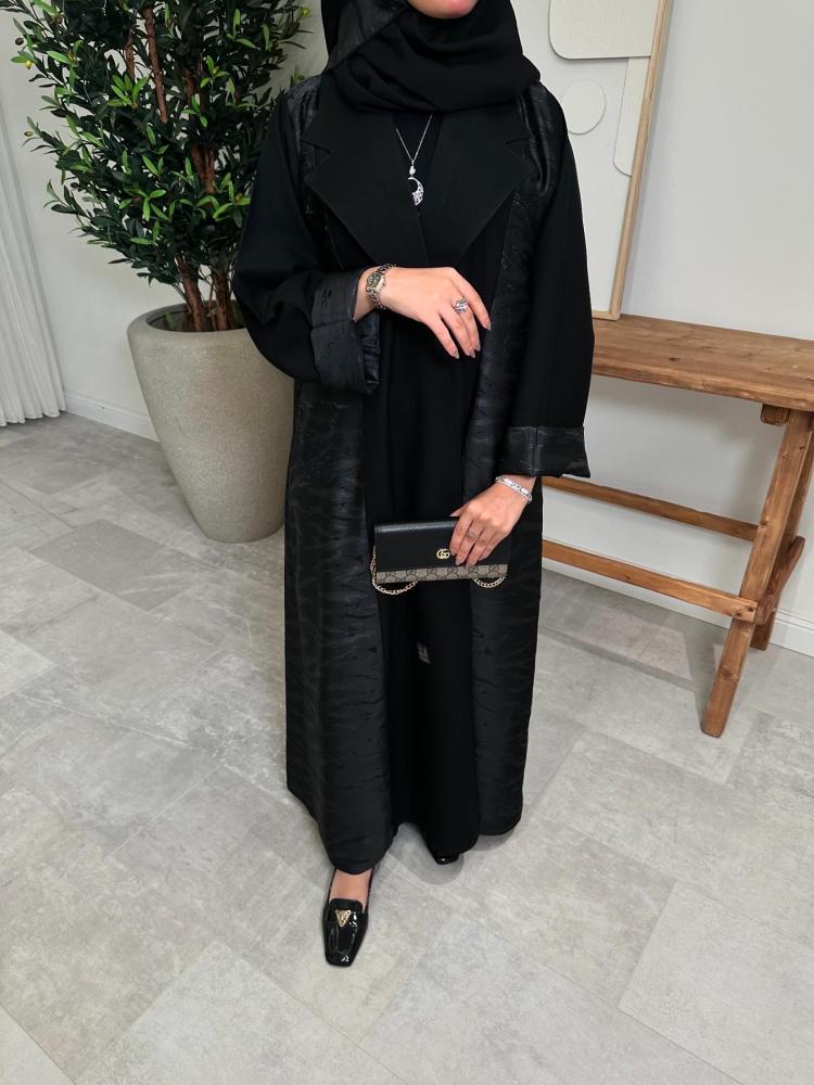 Lujain abaya