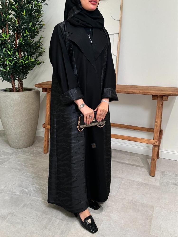 Lujain abaya