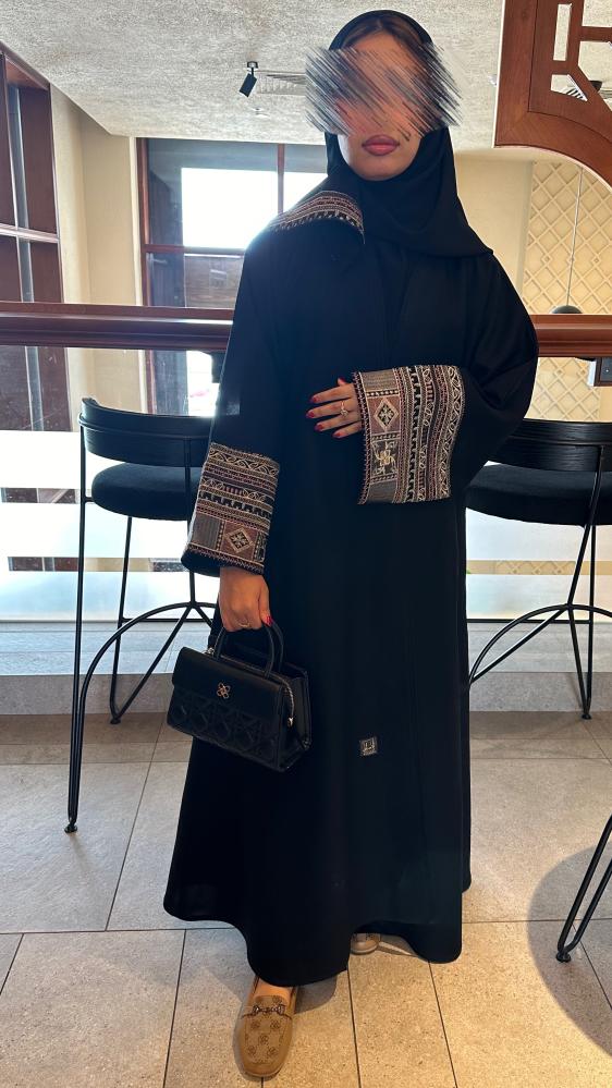 عباية " ضحى "