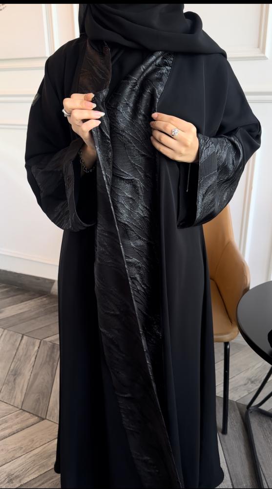 عباية " منال"
