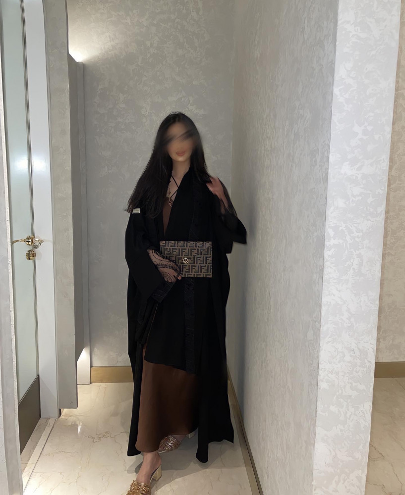 E29