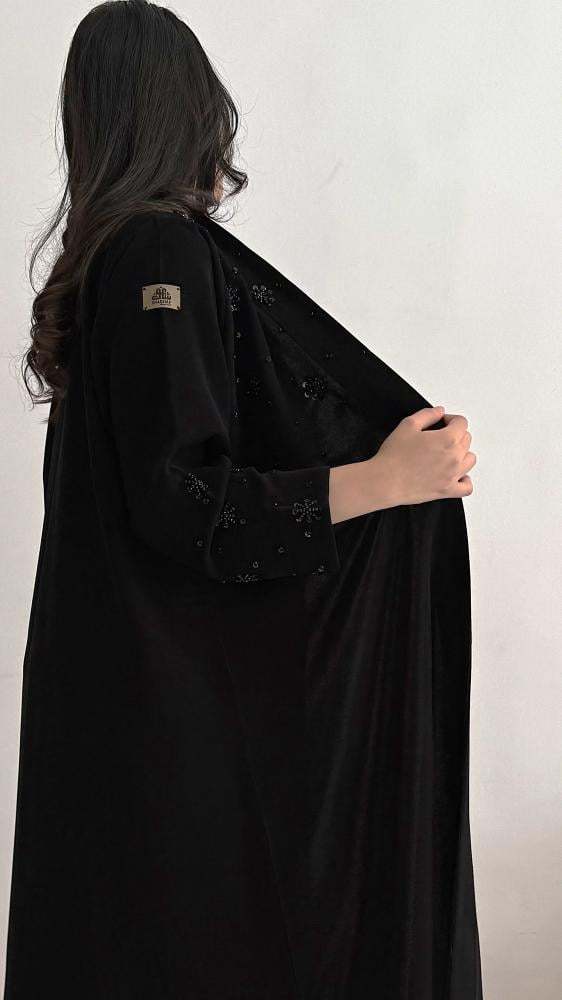 عباية كلوش مع شك أسود فاخرة