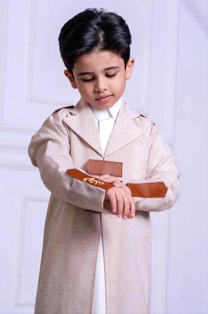 دقله العز باطراف جلد