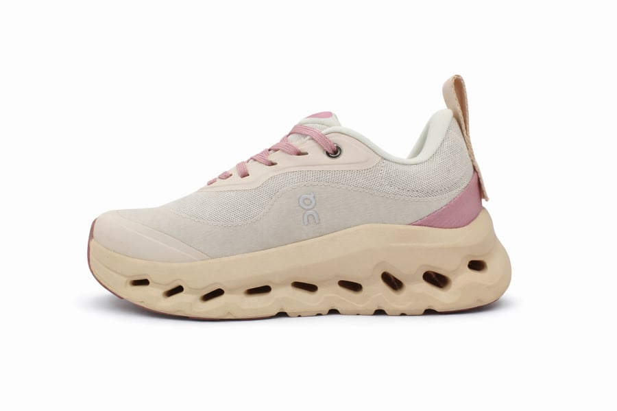 LOEWE x On Cloudtilt