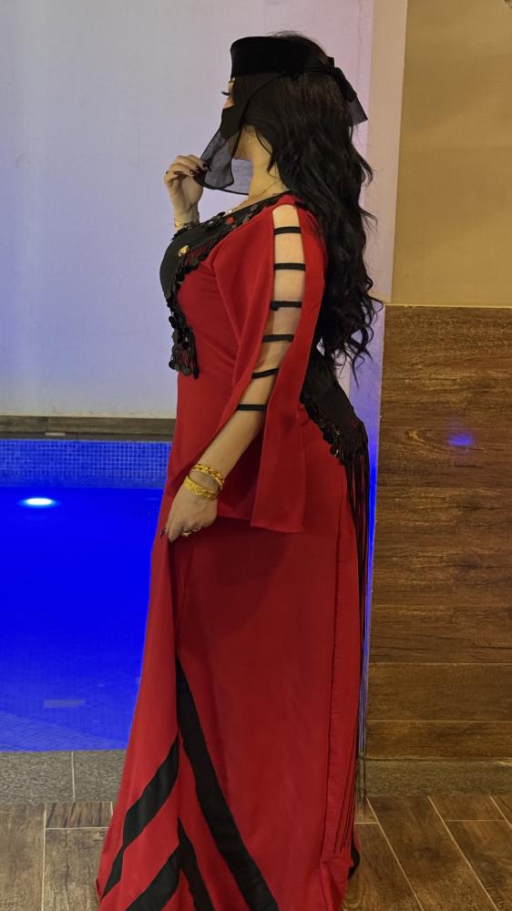 Silk abaya powder