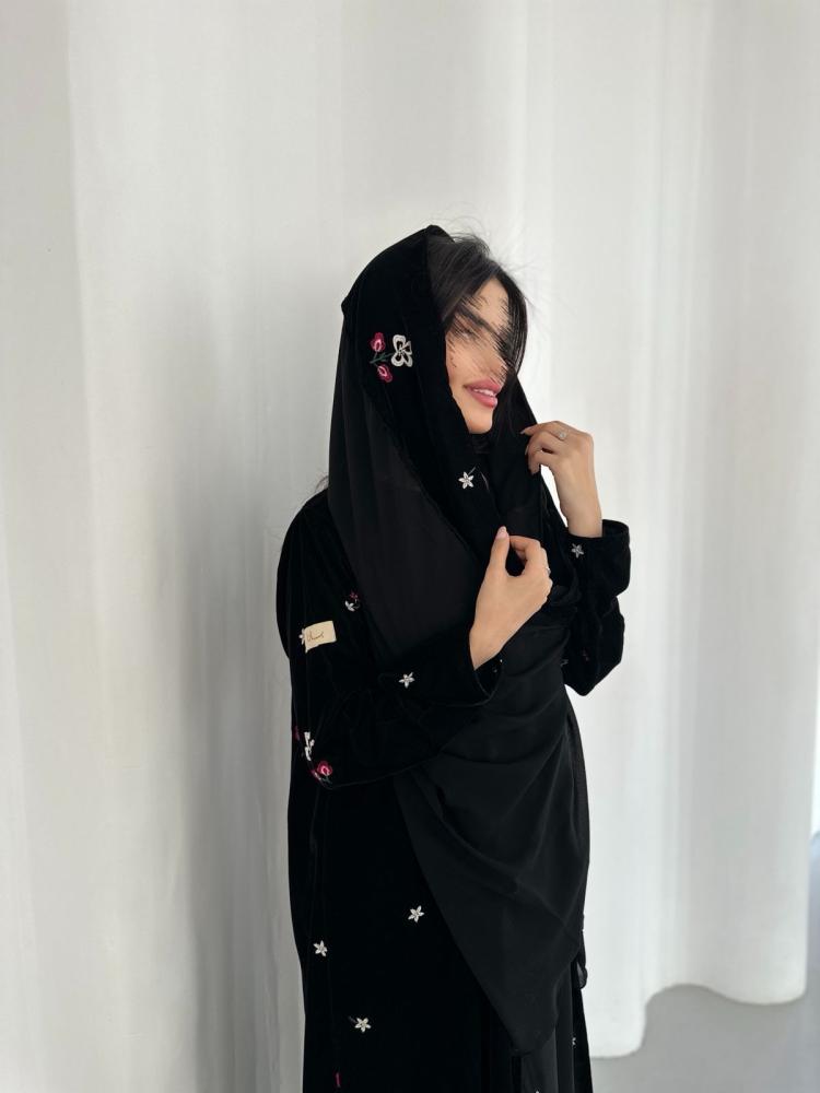 B64
