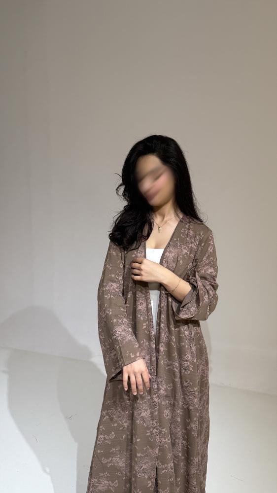 B93