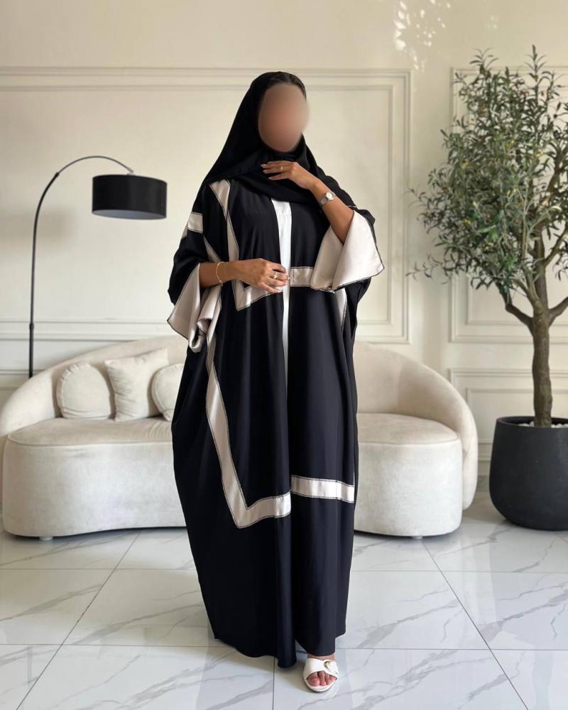 عباية نص بشت بلاك بيري بتفاصيل لينن أوف وايت راقية