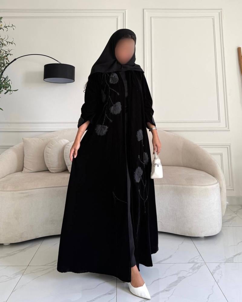 عباية مخمل نص كلوش شك يدوي بالخرز اورجنزا