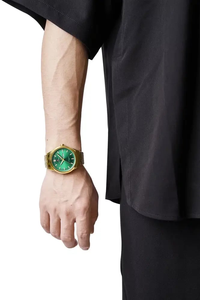 ساعة NAVIFORCE