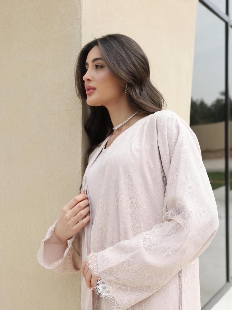 FULL PINK LACE
