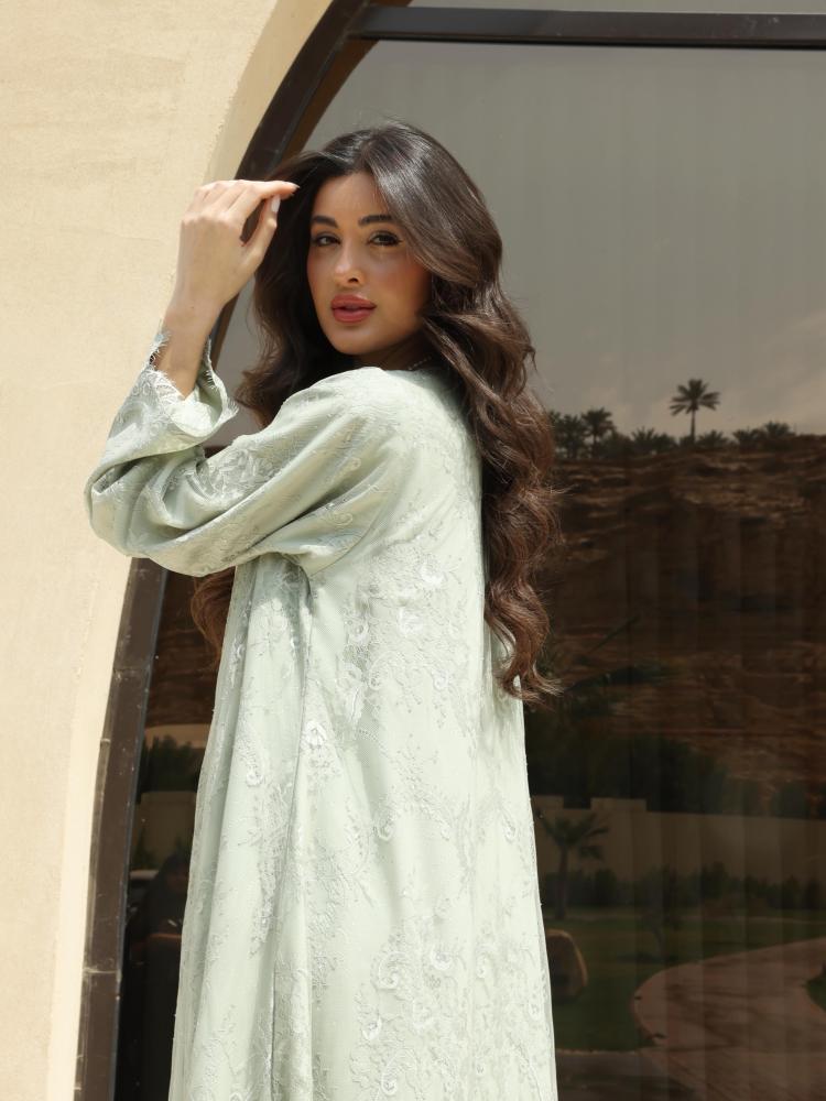 FULL MINT LACE